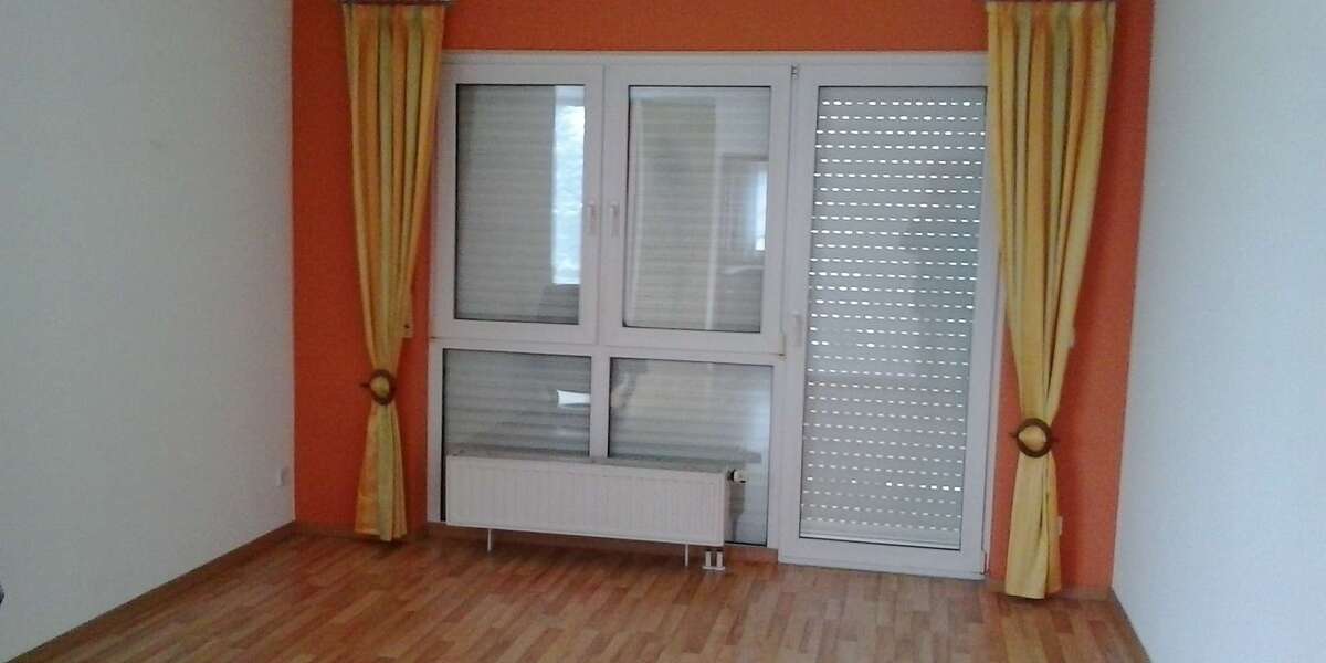 Etagenwohnung Werdau Leubnitz - 2 Zimmer, 55 m&sup2;, 63.000&euro; | Angebot:23536171