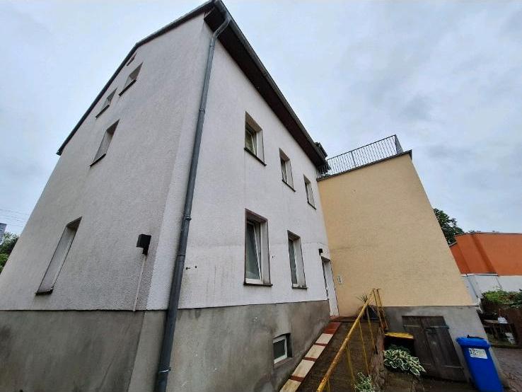 Mehrfamilienhaus, Wohnhaus Zwickau Cainsdorf - 9 Zimmer, 255 m&sup2;, 165.000&euro; | Angebot:24850092