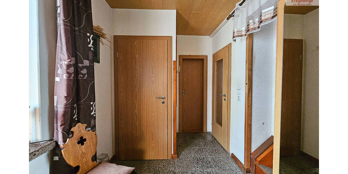 Einfamilienhaus Grünhain-Beierfeld OT Waschleithe Grünhain - 5 Zimmer, 110 m&sup2;, 190.000&euro; | Angebot:25744608