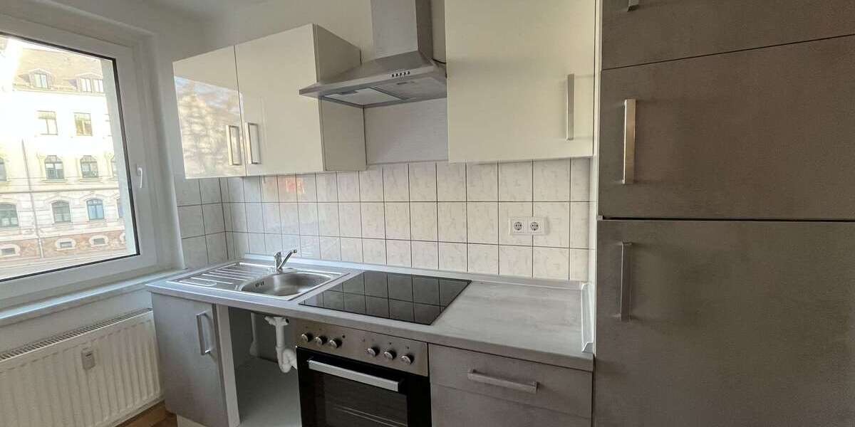 Etagenwohnung Zwickau Marienthal Ost - 4 Zimmer, 70 m&sup2;, 399&euro; | Angebot:25397899