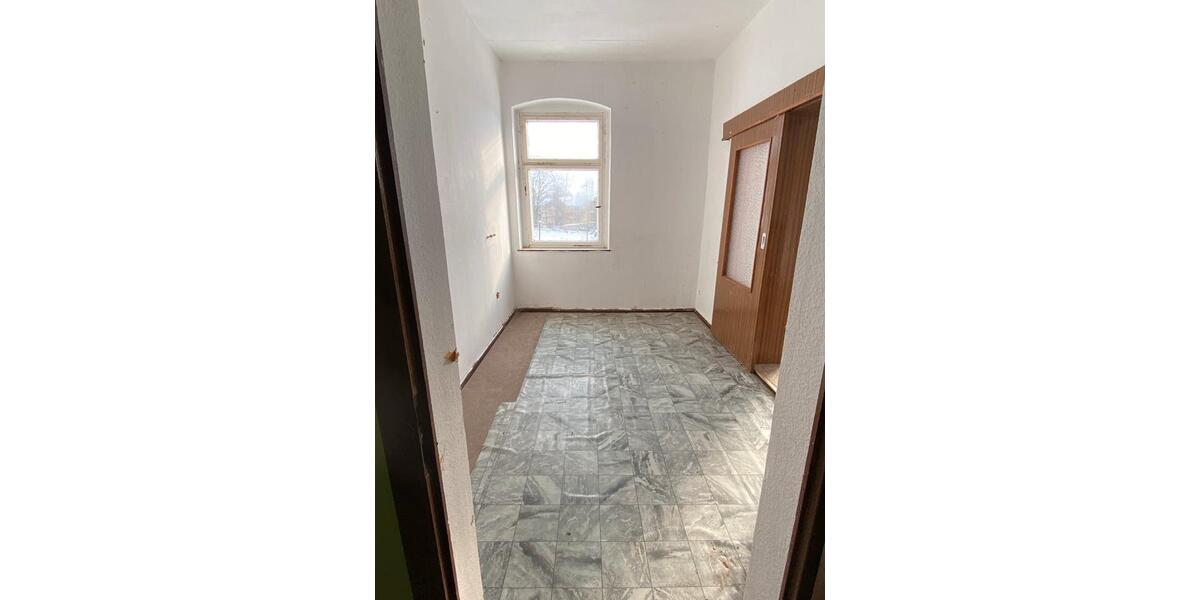 Mehrfamilienhaus, Wohnhaus Reichenbach im Vogtland - 20 Zimmer, 749 m&sup2;, 120.000&euro; | Angebot:25857632