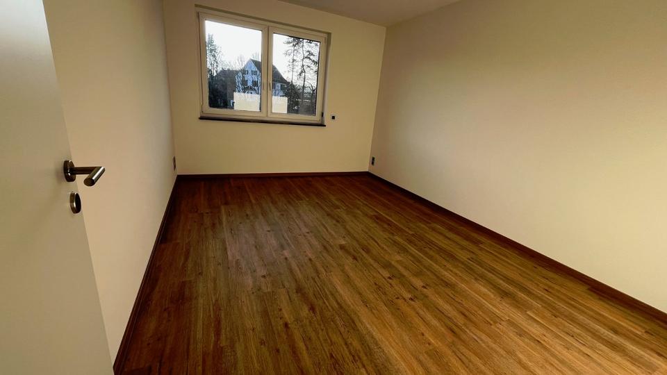 Maisonettenwohnung Werdau - 3 Zimmer, 126 m&sup2;, 1.642&euro; | Angebot:21120128