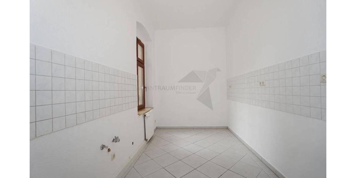 Etagenwohnung Zwickau Innenstadt - 2 Zimmer, 63 m&sup2;, 379&euro; | Angebot:25681412