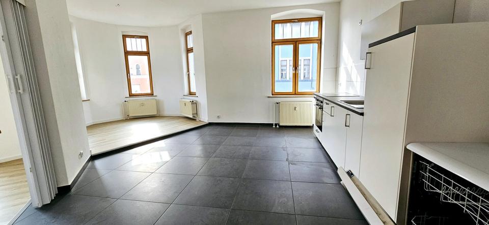 Etagenwohnung Limbach-Oberfrohna Oberfrohna - 3 Zimmer, 90 m&sup2;, 600&euro; | Angebot:25792779