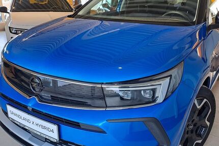 Opel Grandland (X) 42.800 km 25.950 &euro; Werdau 08412