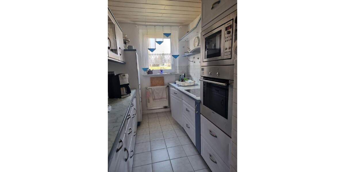 Etagenwohnung Crimmitschau - 3 Zimmer, 57 m&sup2;, 38.000&euro; | Angebot:25800329