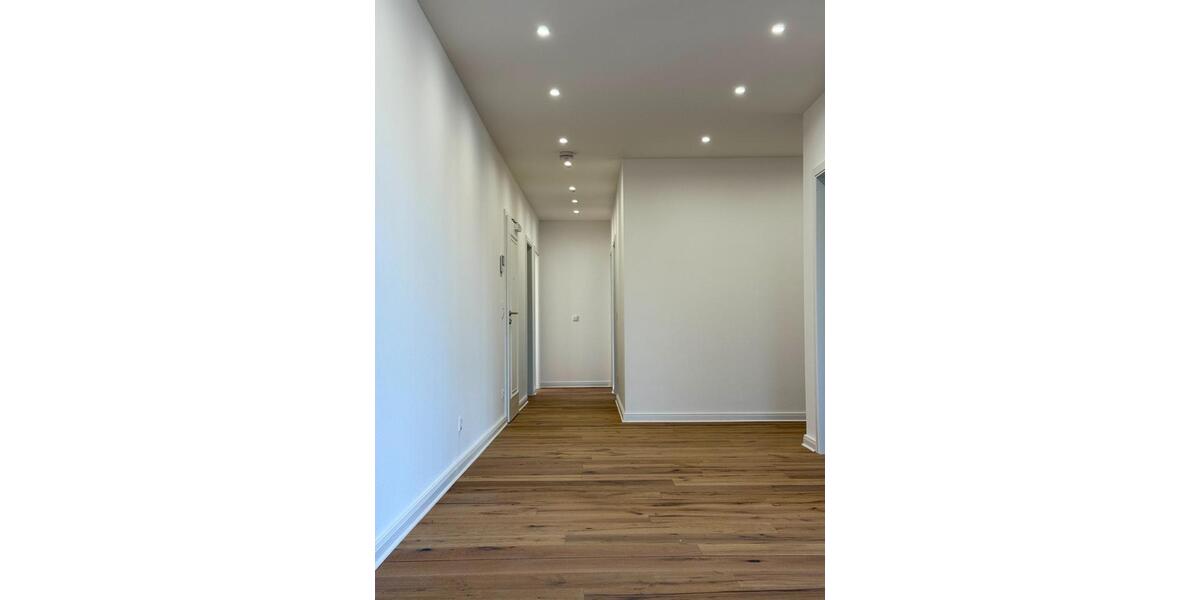 Etagenwohnung Limbach-Oberfrohna Oberfrohna - 4.5 Zimmer, 160 m&sup2;, 1.611&euro; | Angebot:25547270