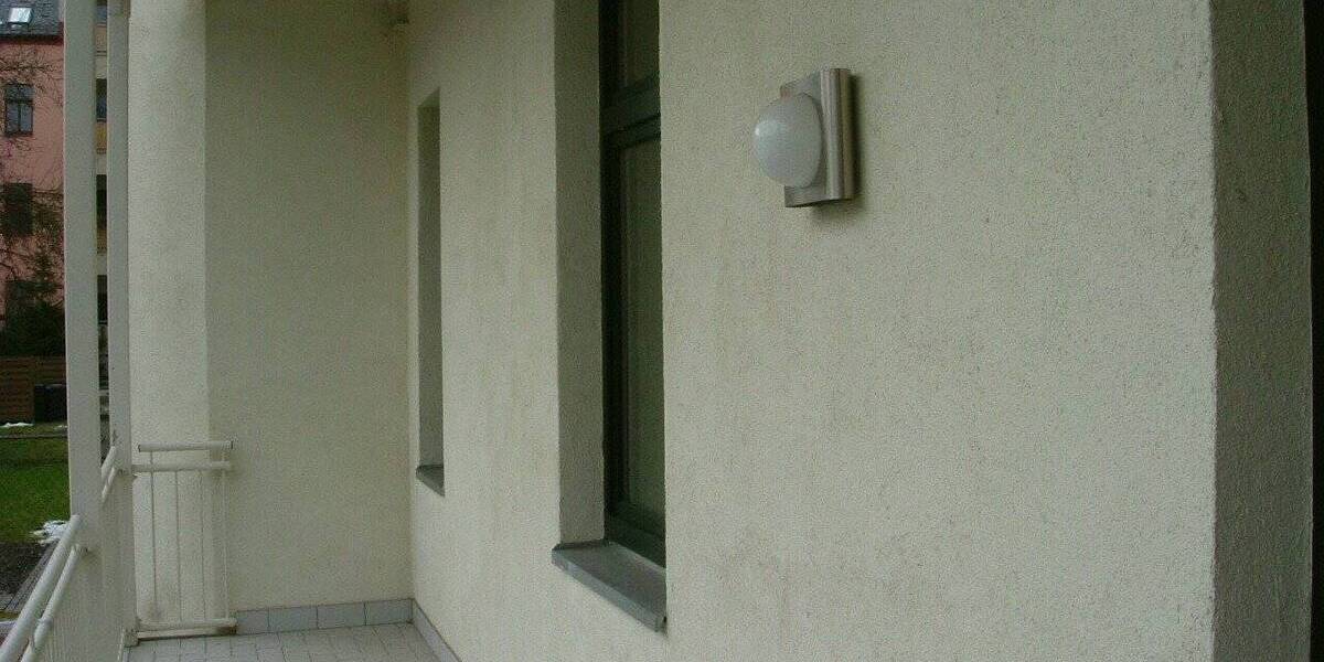 Etagenwohnung Zwickau Innenstadt - 2 Zimmer, 66 m&sup2;, 71.500&euro; | Angebot:25707518