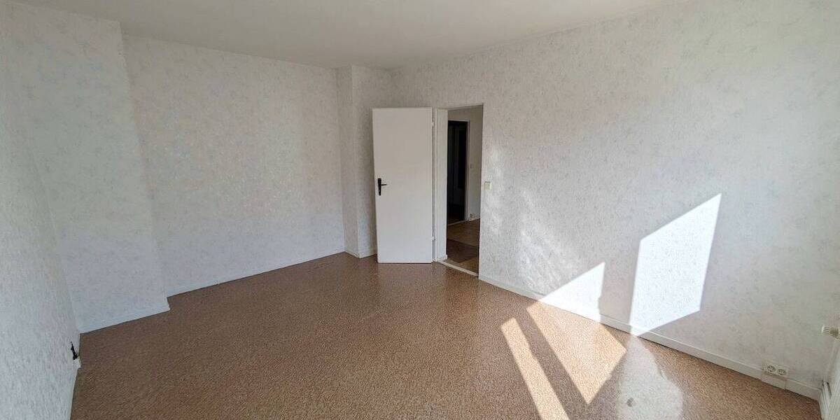 Etagenwohnung Limbach-Oberfrohna Oberfrohna - 2 Zimmer, 49 m&sup2;, 34.300&euro; | Angebot:25740103