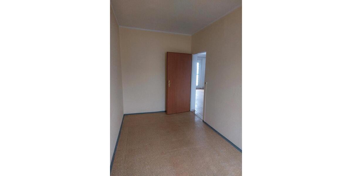 Etagenwohnung Zwickau Zwickau-Nord - 3 Zimmer, 58 m&sup2;, 33.000&euro; | Angebot:25298915