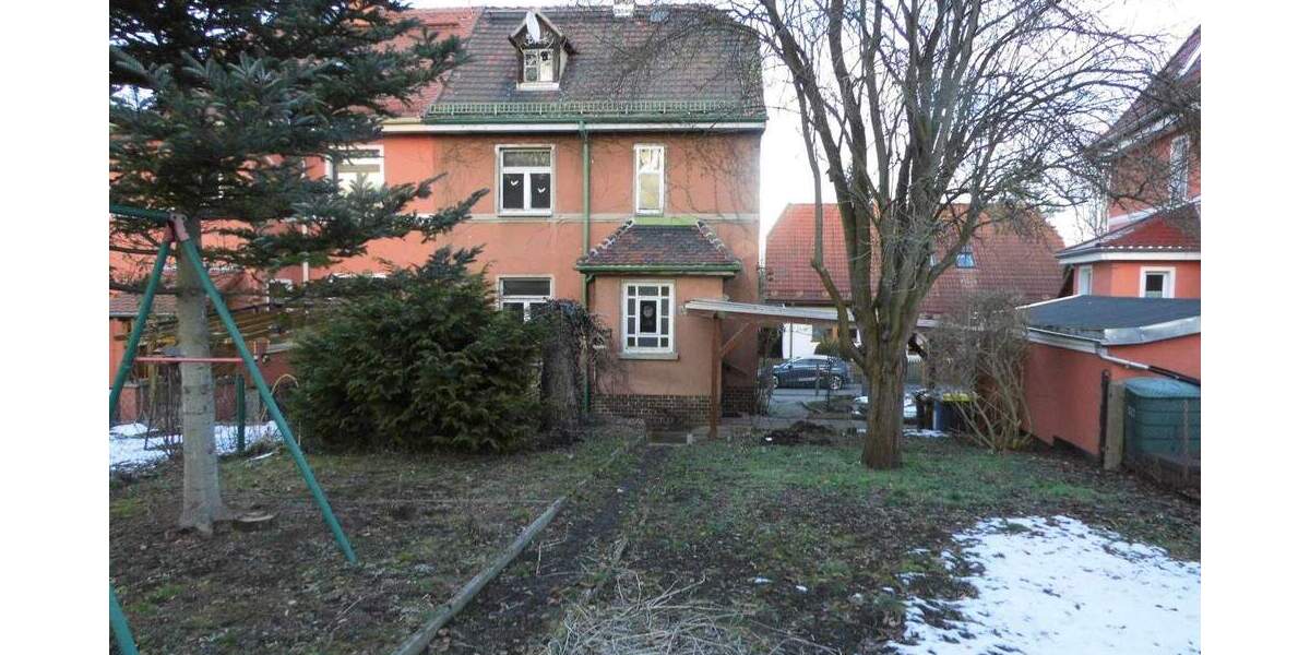 Einfamilienhaus Werdau - 4 Zimmer, 110 m&sup2;, 77.000&euro; | Angebot:25662887