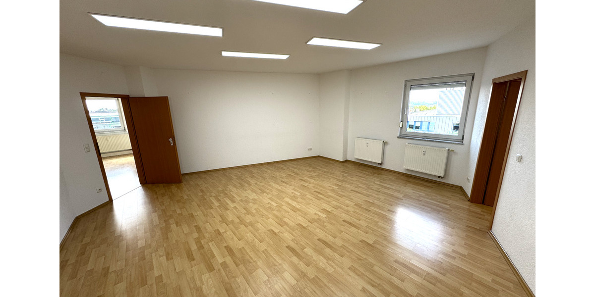 Gewerbeobjekt Stollberg (Erzgebirge) - 2.470&euro; | Angebot:21481973