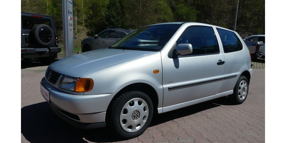 VW Polo 65.100 km 3.990 &euro; Schneeberg 08289