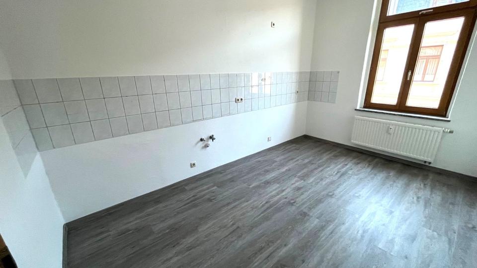 Etagenwohnung Werdau - 2 Zimmer, 59 m&sup2;, 325&euro; | Angebot:24978995