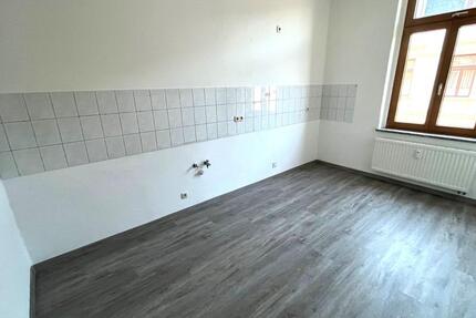 Wohnung Werdau - 2 Zimmer, 59 m&sup2;, 325&euro; | Angebot:24978995