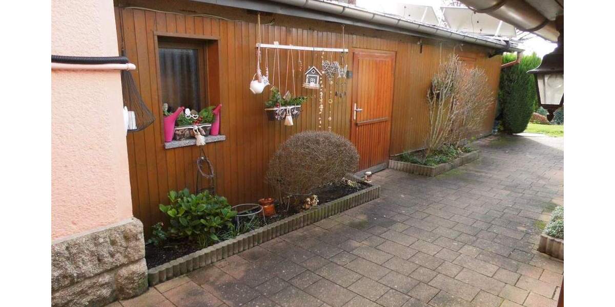 Reihenmittelhaus Treuen - 245.000&euro; | Angebot:25769626