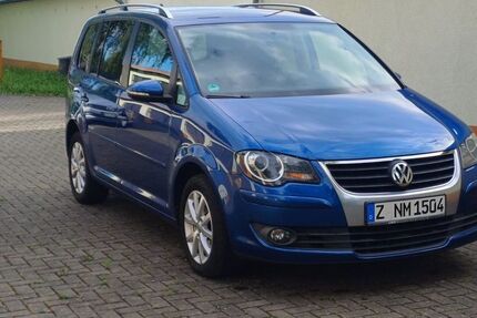 VW Touran 199.997 km 4.300 &euro; Zwickau 08066