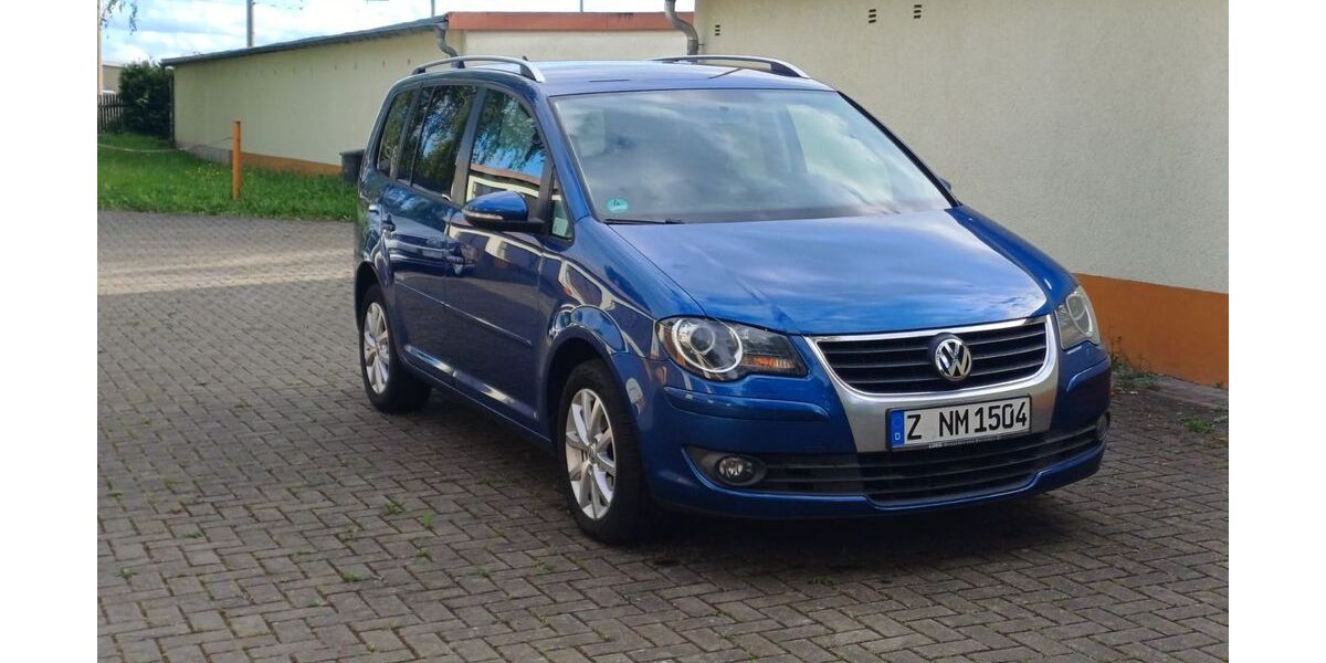 VW Touran 199.997 km 4.300 &euro; Zwickau 08066