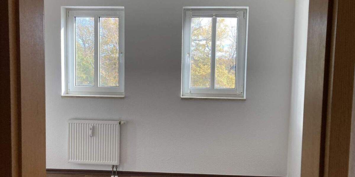 Etagenwohnung Zwickau Innenstadt - 3 Zimmer, 77 m&sup2;, 105.000&euro; | Angebot:25707420