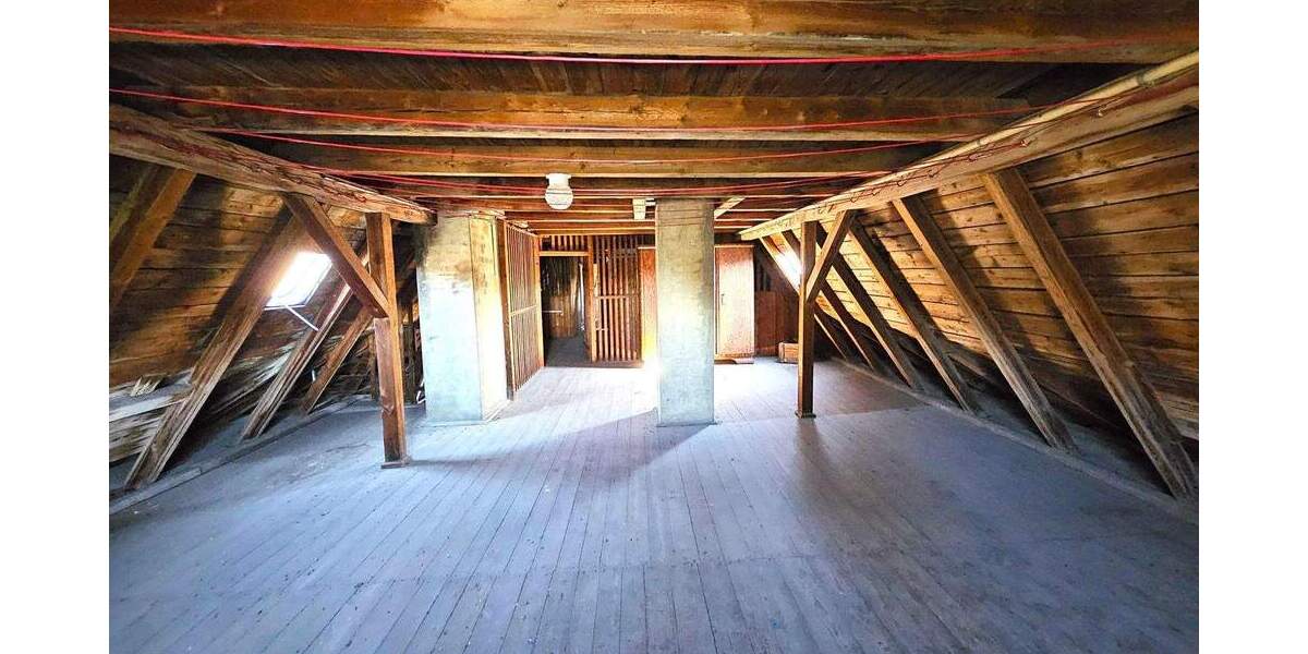 Mehrfamilienhaus, Wohnhaus Lichtenstein - 1 Zimmer, 470 m&sup2;, 109.000&euro; | Angebot:25670165