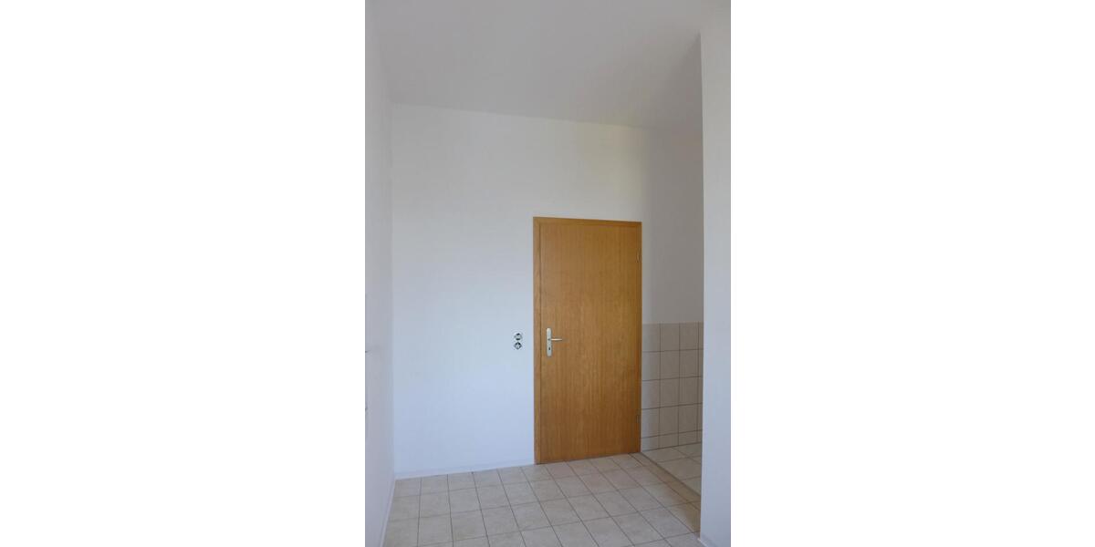 Etagenwohnung Limbach-Oberfrohna Oberfrohna - 3 Zimmer, 70 m&sup2;, 315&euro; | Angebot:25804809