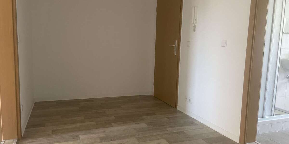 Etagenwohnung Wilkau-Haßlau Haßlau - 2 Zimmer, 66 m&sup2;, 380&euro; | Angebot:23248904
