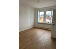 Dachgeschoßwohnung Crimmitschau - 2.5 Zimmer, 56 m&sup2;, 350&euro; | Angebot:24522437