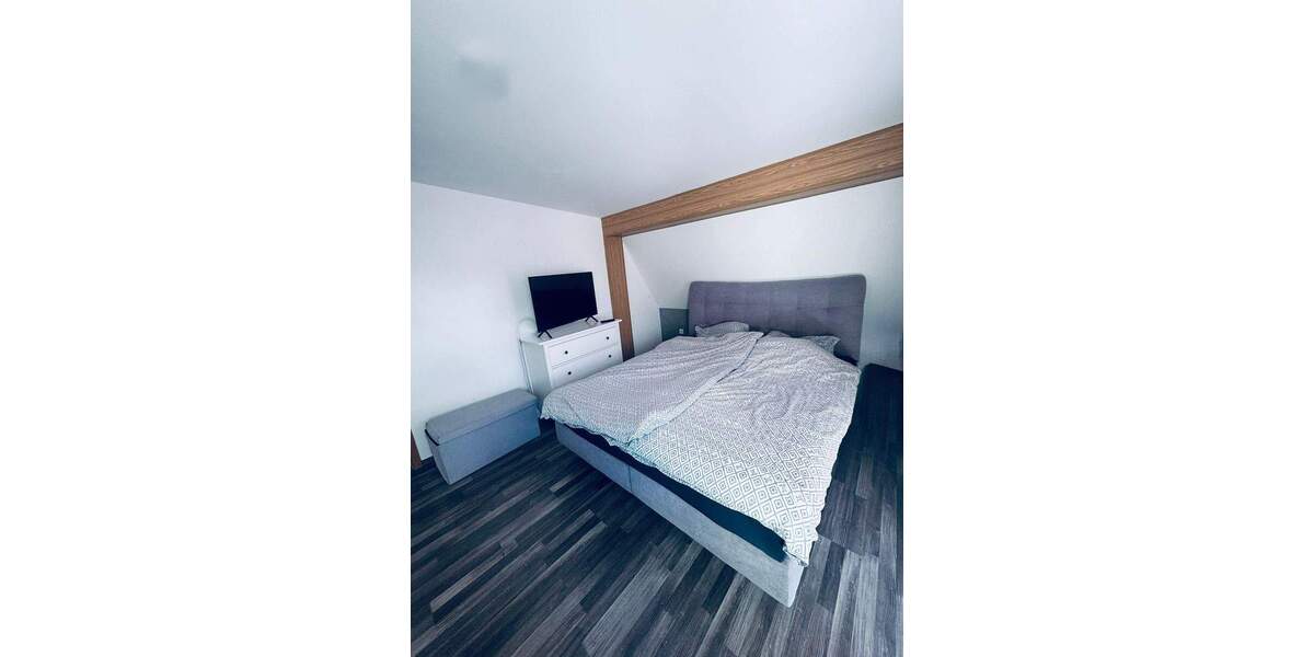 Etagenwohnung Neukirchen/Erzgebirge Neukirchen - 2 Zimmer, 58 m&sup2;, 340&euro; | Angebot:25689572