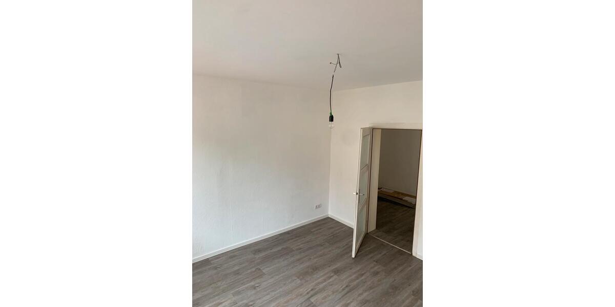 Hochparterre Zwickau Cainsdorf - 3 Zimmer, 58 m&sup2;, 350&euro; | Angebot:25164842