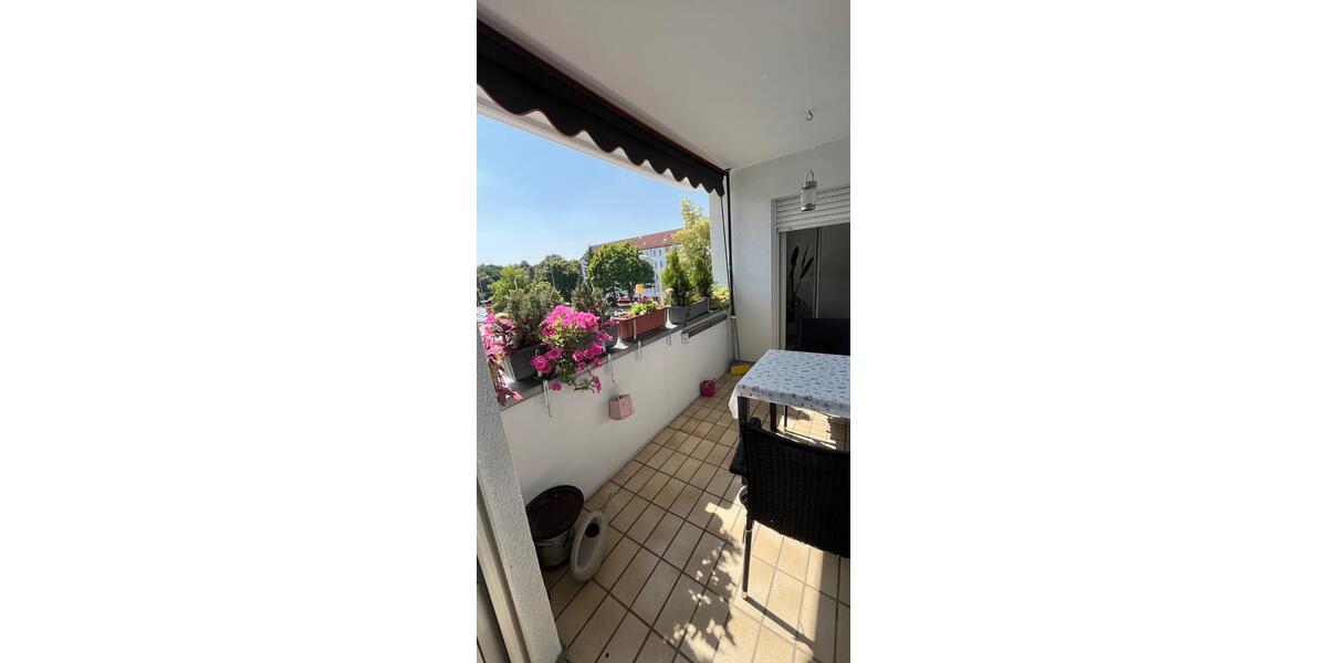 Etagenwohnung Zwickau Auerbach - 2 Zimmer, 65 m&sup2;, 460&euro; | Angebot:22070722