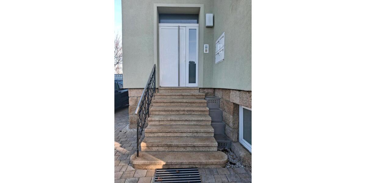 Etagenwohnung Netzschkau - 3 Zimmer, 63 m&sup2;, 340&euro; | Angebot:25391302