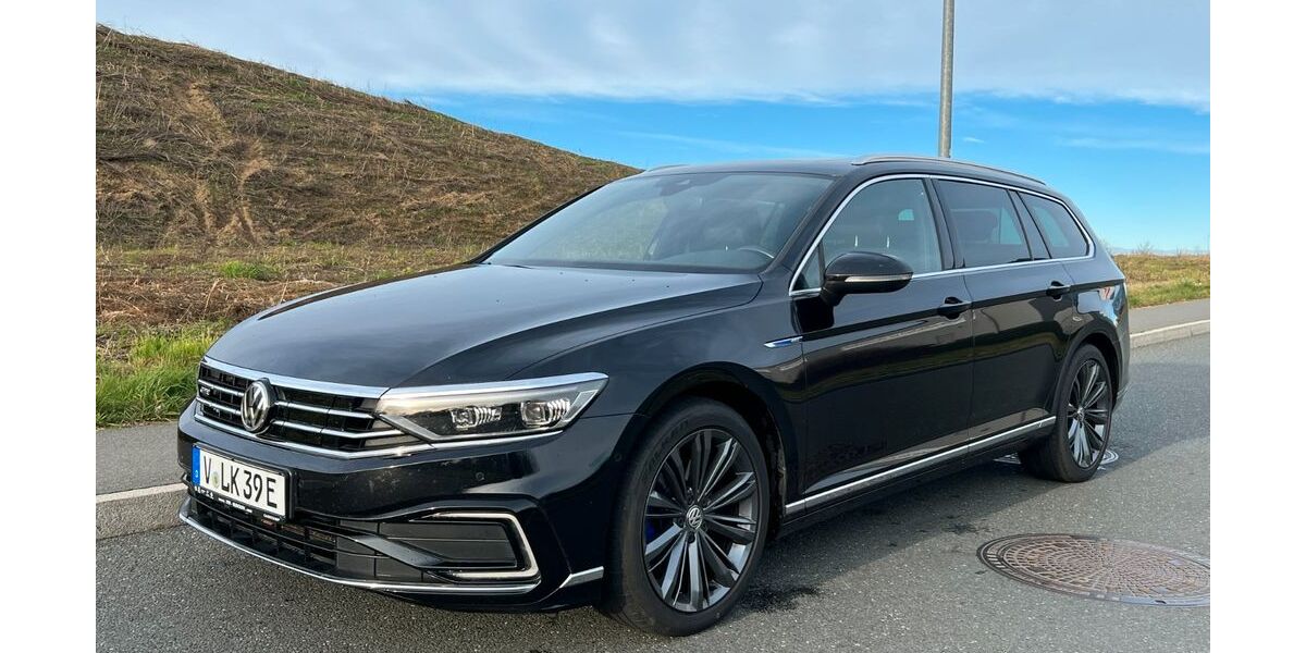 VW Passat Variant 118.873 km 19.850 &euro; Treuen 08233