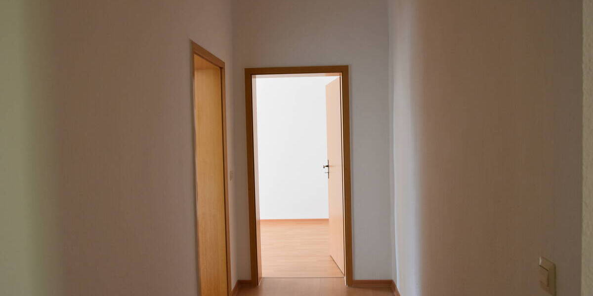 Etagenwohnung Hohenstein-Ernstthal Ernstthal - 3 Zimmer, 85 m&sup2;, 470&euro; | Angebot:25668403