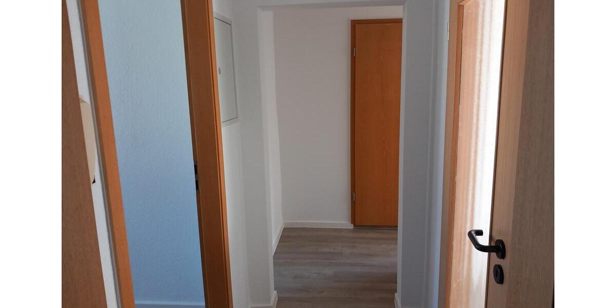 Etagenwohnung Gößnitz - 2 Zimmer, 48 m&sup2;, 288&euro; | Angebot:26084164