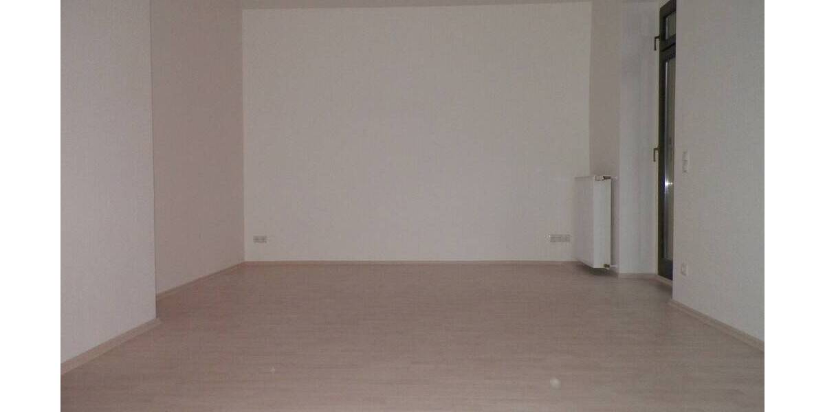 Etagenwohnung Zwickau-Nordvorstadt Pölbitz - 3 Zimmer, 78 m&sup2;, 460&euro; | Angebot:25771740