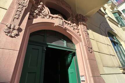 Wohnung Zwickau Mitte-Nord - 2 Zimmer, 67 m&sup2;, 480&euro; | Angebot:25497573