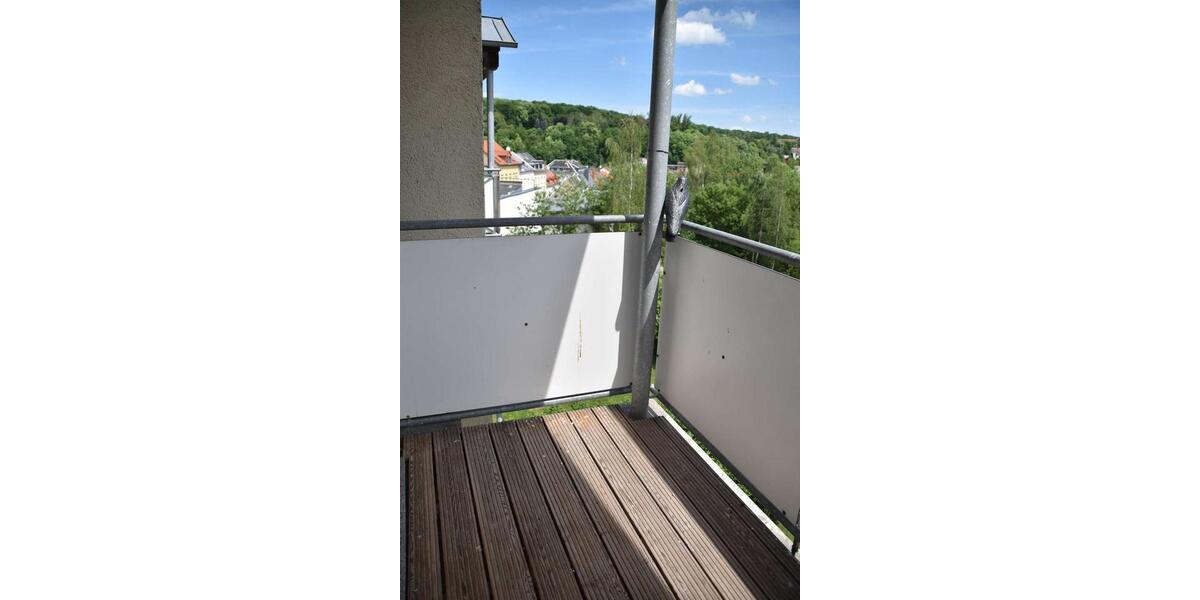 Etagenwohnung Meerane - 2 Zimmer, 62 m&sup2;, 340&euro; | Angebot:23875291