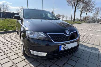 Skoda Rapid/Spaceback 124.000 km 9.800 &euro; Niederfrohna 09243