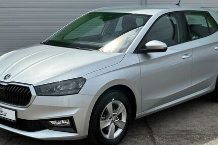 Skoda Fabia 16.025 km 15.870 &euro; Zwönitz / OT Dorfchemnitz 08297