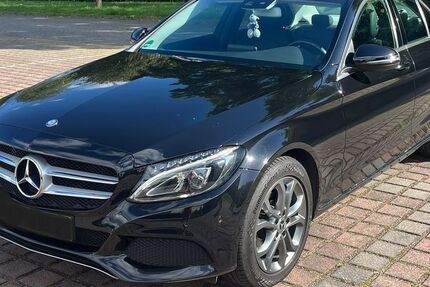Mercedes-Benz C 180 69.900 km 15.900 &euro; Hohenstein-Ernstthal 09337