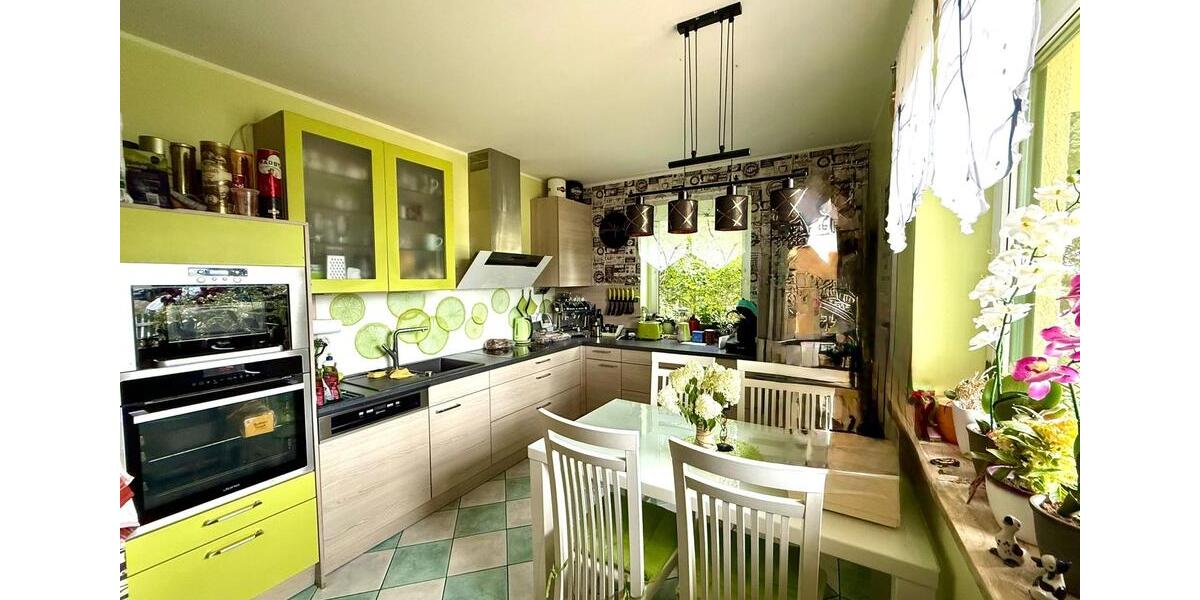 Einfamilienhaus Oberlungwitz - 7 Zimmer, 155 m&sup2;, 399.000&euro; | Angebot:23503582