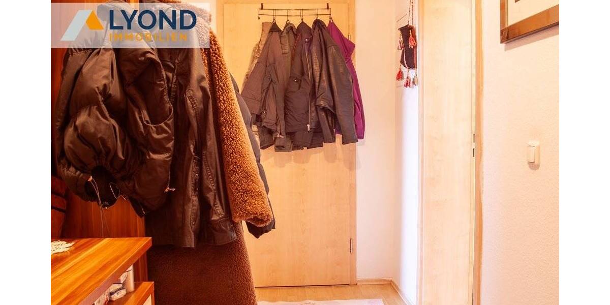 Etagenwohnung Zwickau Innenstadt - 3 Zimmer, 72 m&sup2;, 125.000&euro; | Angebot:25798333