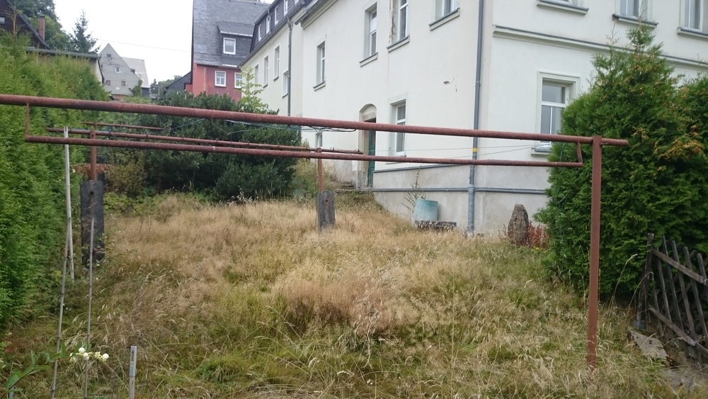 helle Zwei-Zimmer-Wohnung in ruhiger Lage mit guter Fernsicht - Etagenwohnung Lauter-Bernsbach Bernsbach | Angebot:14517890