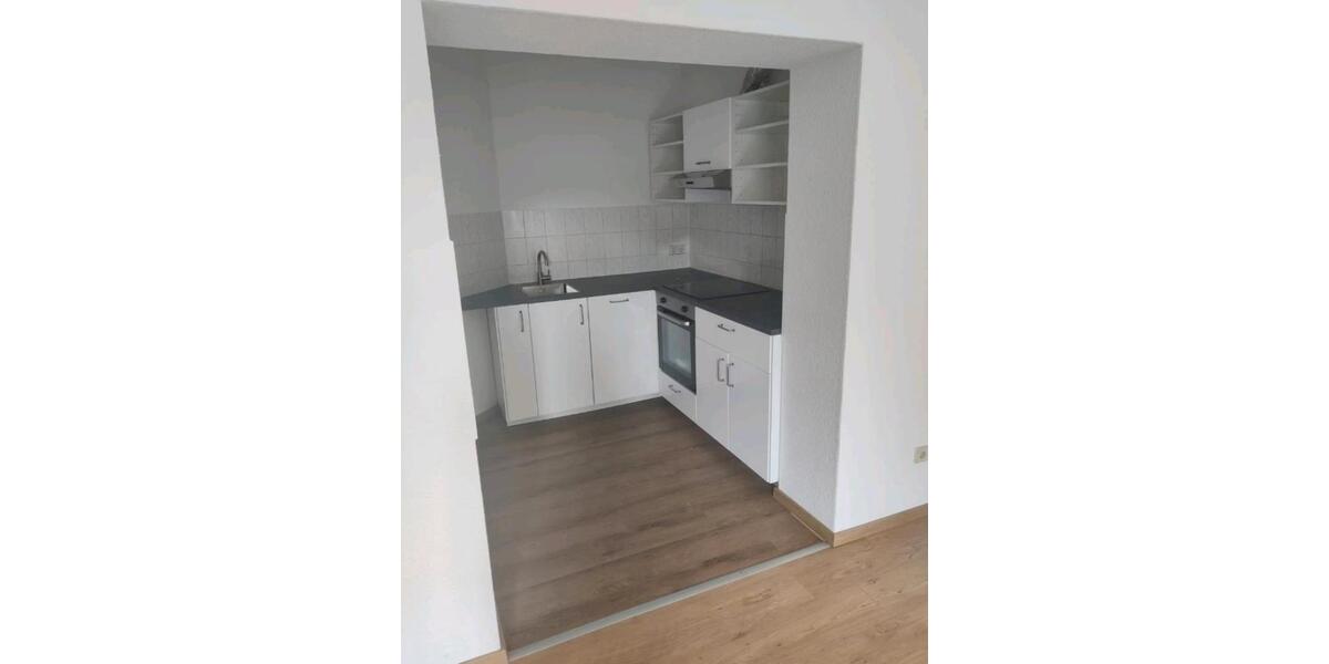 Hochparterre Limbach-Oberfrohna Oberfrohna - 2 Zimmer, 51 m&sup2;, 362&euro; | Angebot:25923559