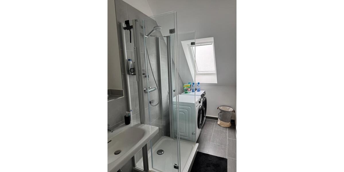 Etagenwohnung Zwickau Cainsdorf - 1 Zimmer, 42 m&sup2;, 280&euro; | Angebot:26429311