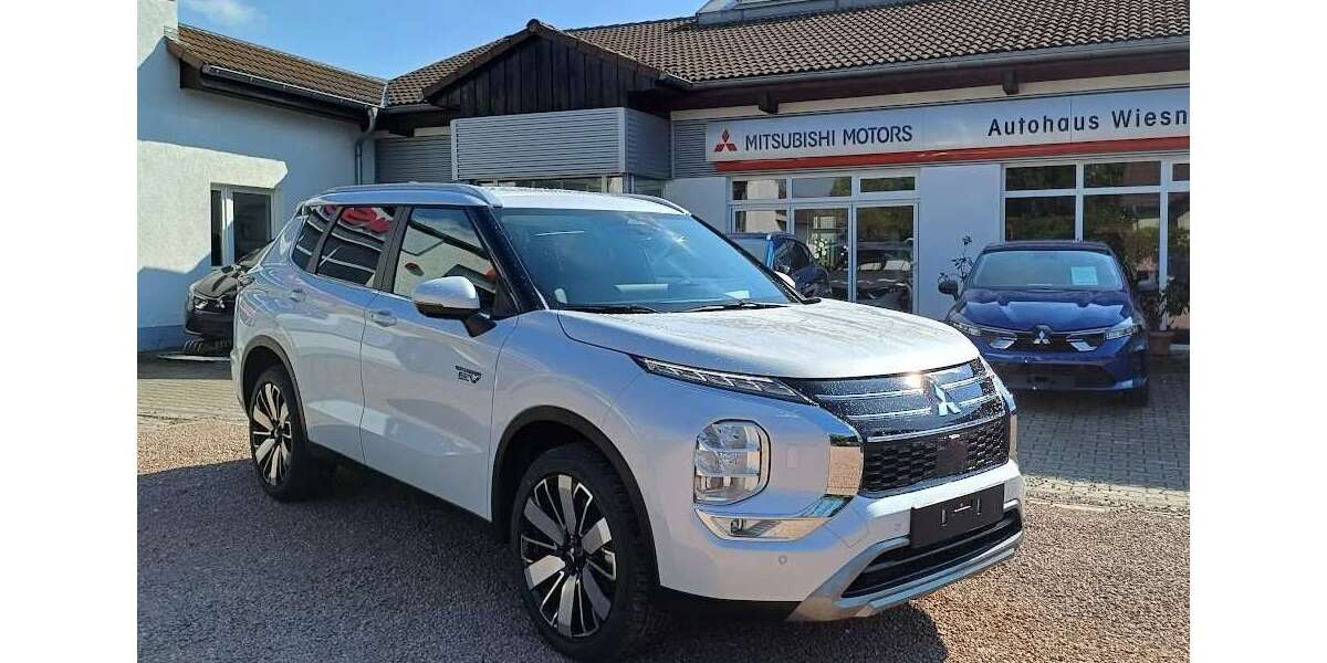 Mitsubishi Outlander 4.500 km 45.590 &euro; Schmölln 04626