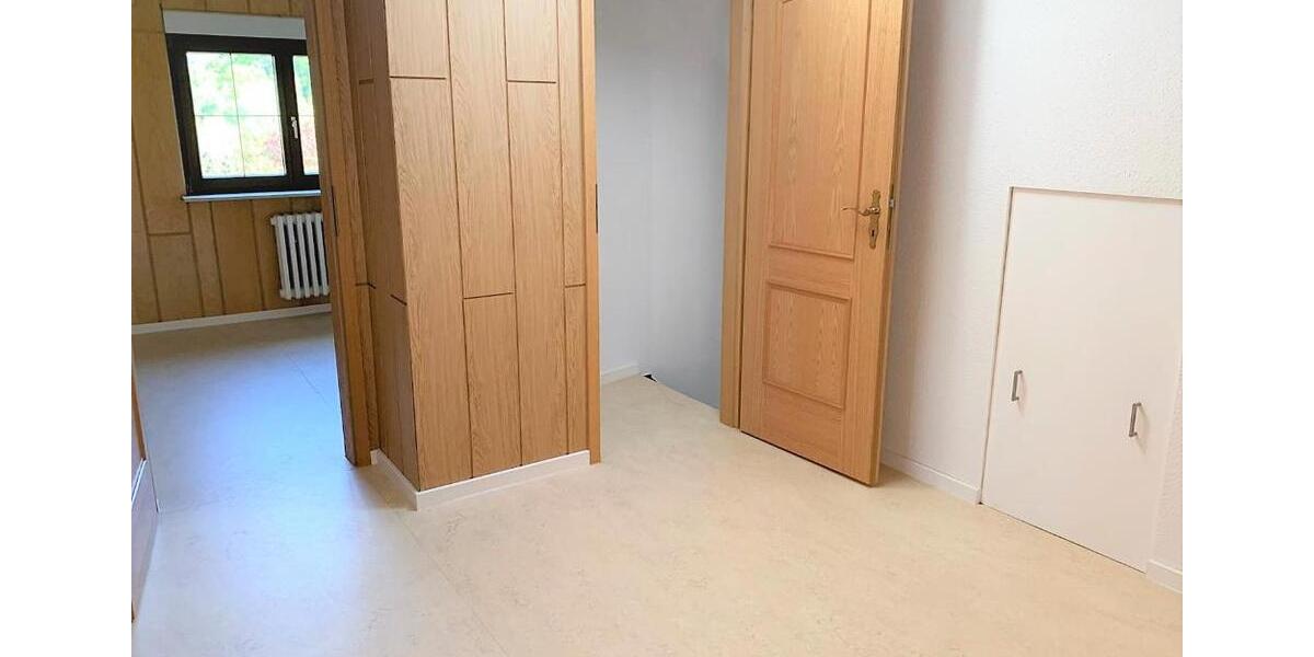 Maisonettenwohnung Pöhl - 5 Zimmer, 115 m&sup2;, 700&euro; | Angebot:25271895