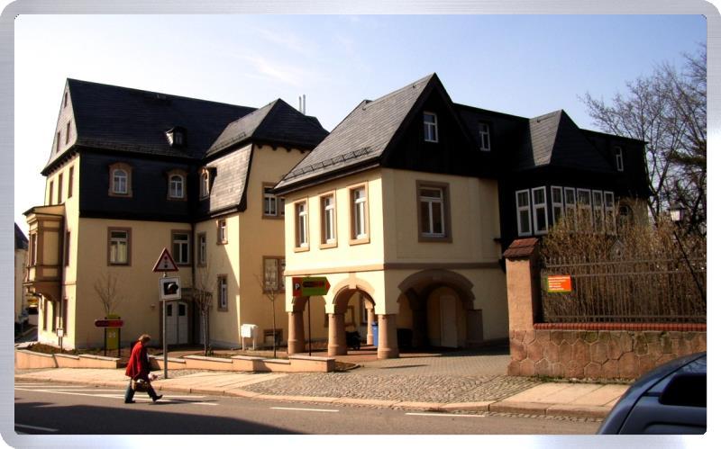 Etagenwohnung Limbach-Oberfrohna Oberfrohna - 2 Zimmer, 60 m&sup2;, 395&euro; | Angebot:26493235