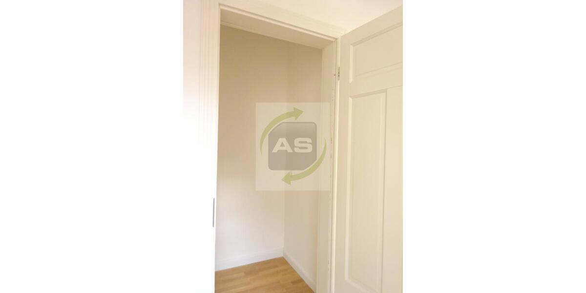 Etagenwohnung Zwickau - 4 Zimmer, 103 m&sup2;, 749&euro; | Angebot:23617846