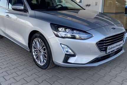 Ford Focus 35.365 km 18.580 &euro; Glauchau 08371